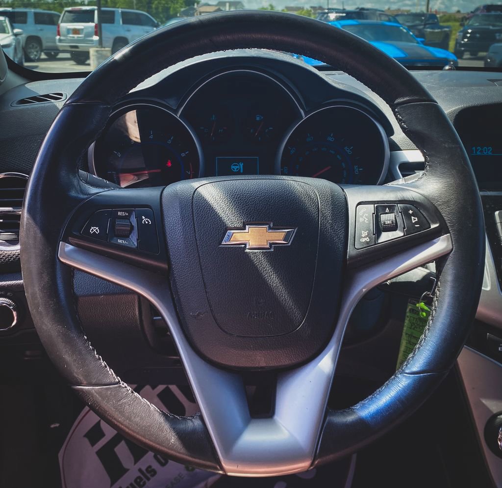 Used 2011 Chevrolet Cruze LT FWD image 10