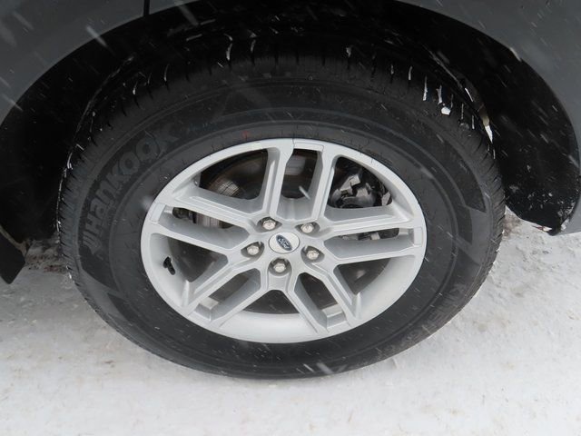 Used 2025 Ford Explorer Active image 16