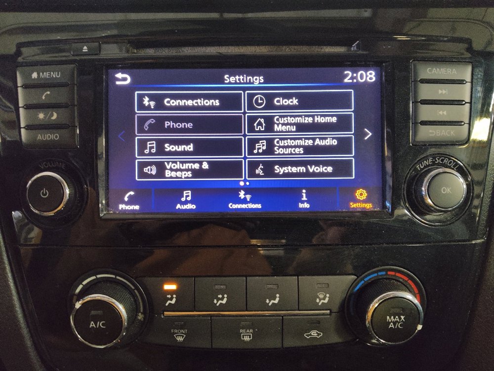 Used 2019 Nissan Rogue Sport S w/ Appearance Package image 25