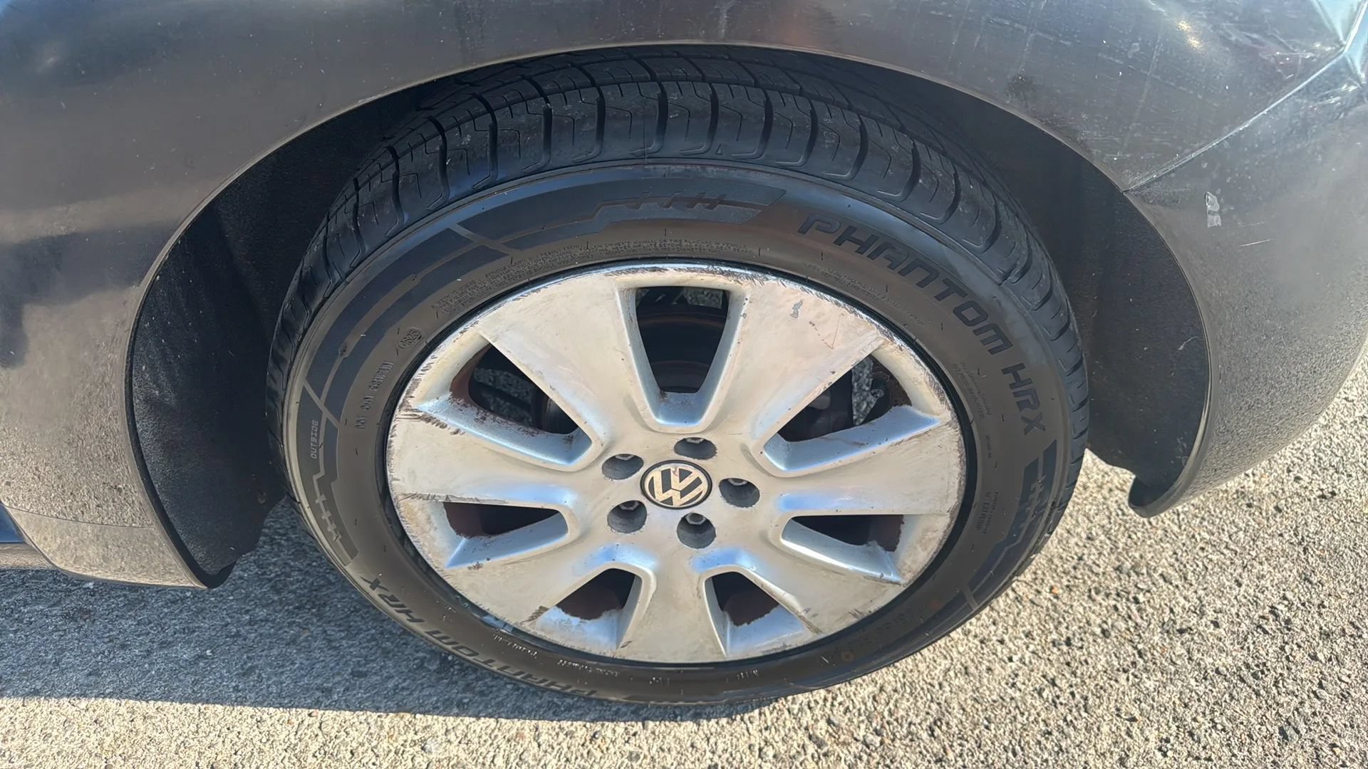 Used 2008 Volkswagen Beetle S FWD image 32