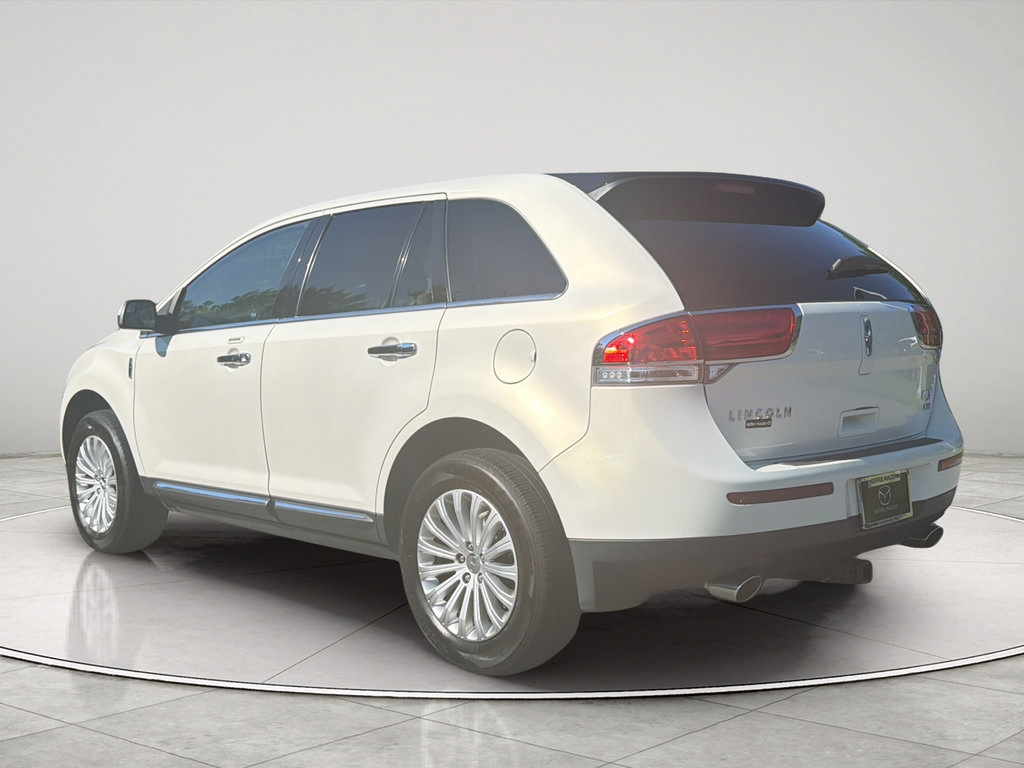 Used 2013 Lincoln MKX AWD image 5