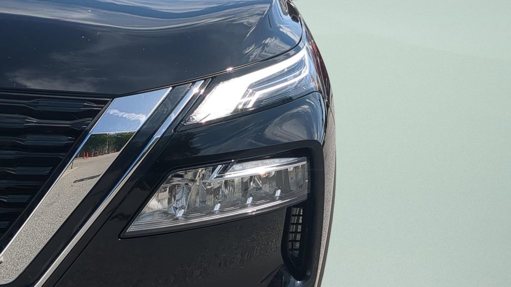 Certified 2023 Nissan Rogue Platinum w/ Platinum Premium Package image 27