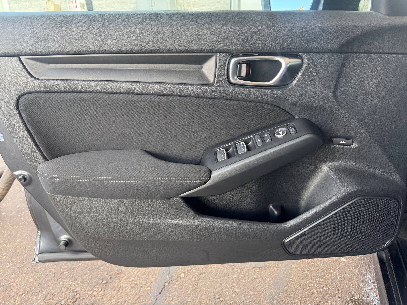 Used 2022 Honda Civic Sport image 11