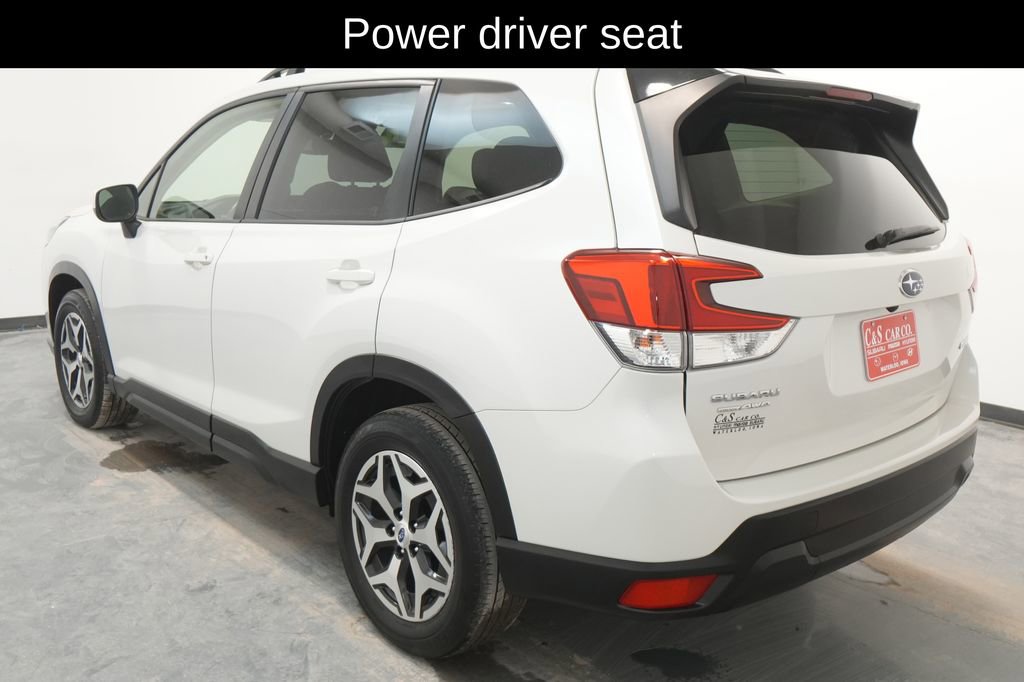 Used 2024 Subaru Forester Premium image 6