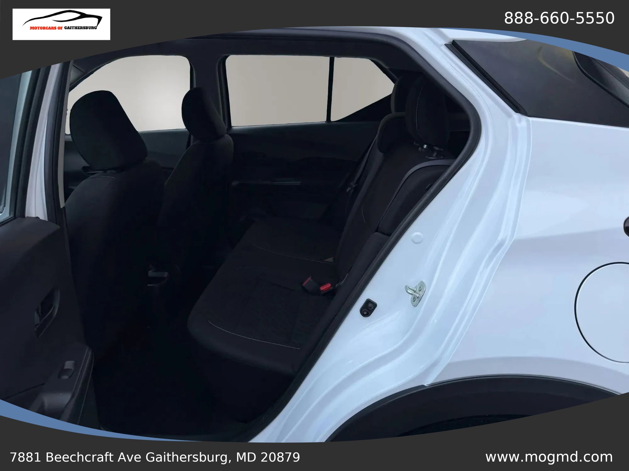 Used 2022 Nissan Kicks S image 17