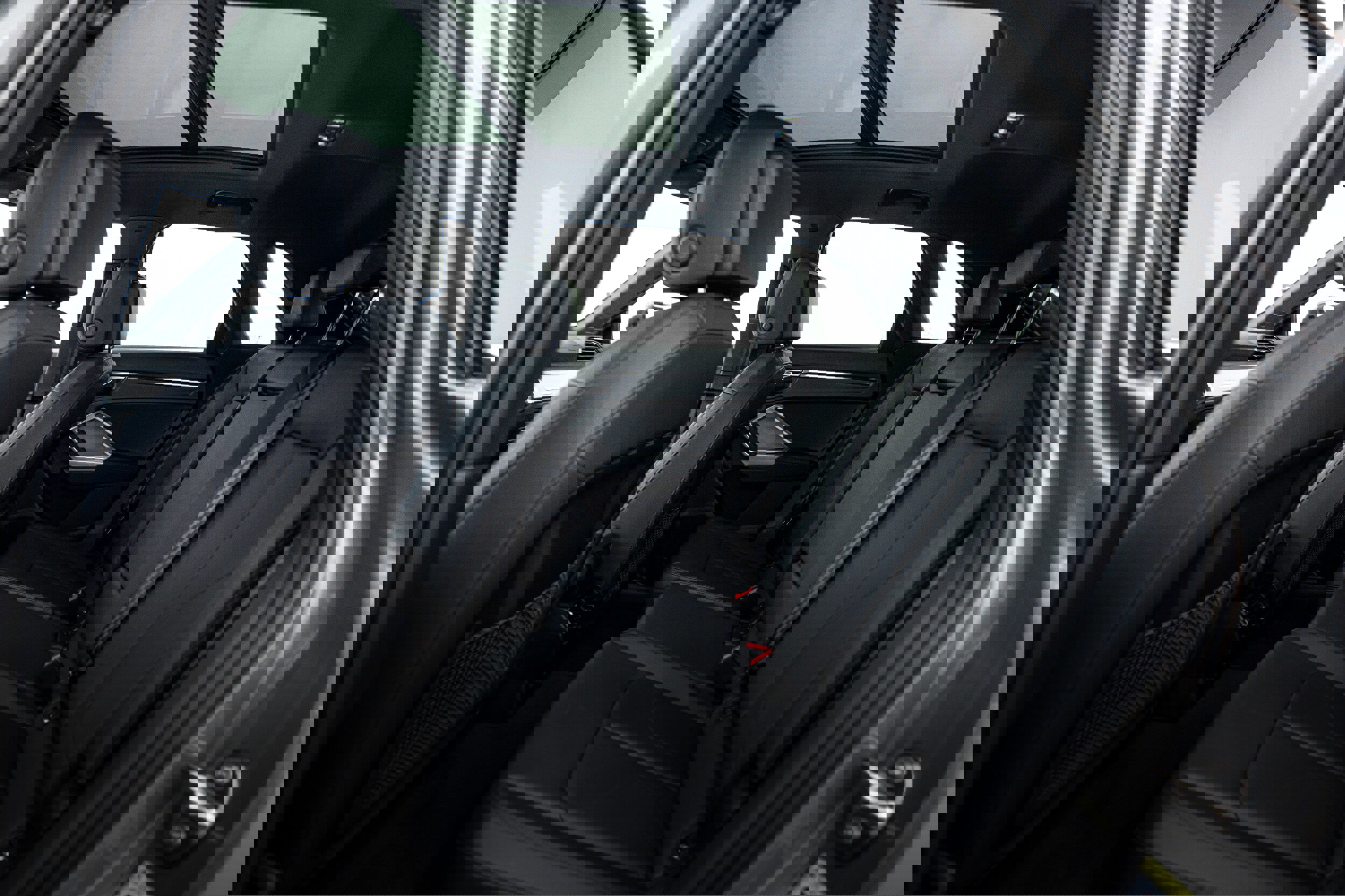 New 2025 Audi Q3 2.0T Premium image 16