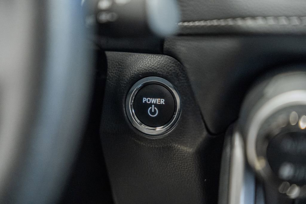 Used 2025 Toyota RAV4 XLE image 27