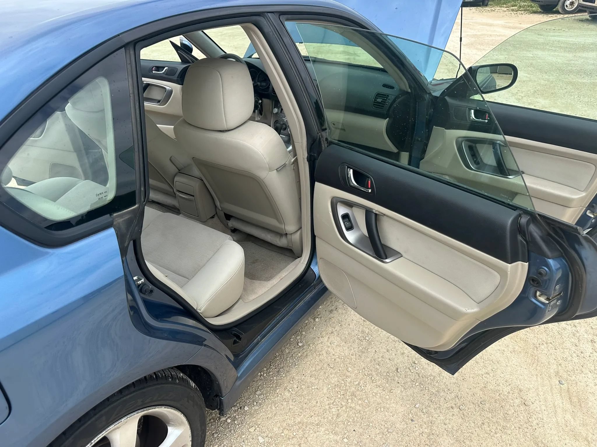 Used 2007 Subaru Legacy 2.5i Special Edition AWD/4WD image 12