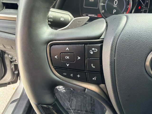 Used 2019 Lexus ES 350 w/ Accessory Package FWD image 27