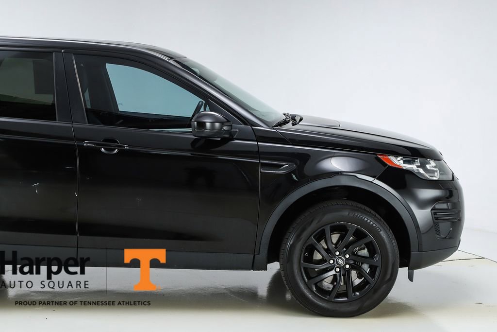 Used 2016 Land Rover Discovery Sport SE image 49