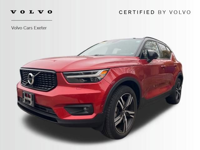 Certified 2022 Volvo XC40 T5 R-Design w/ Advanced Package video 1