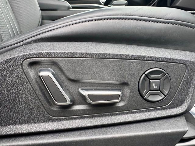 Used 2023 Audi e-tron Chronos w/ Chronos Package image 19