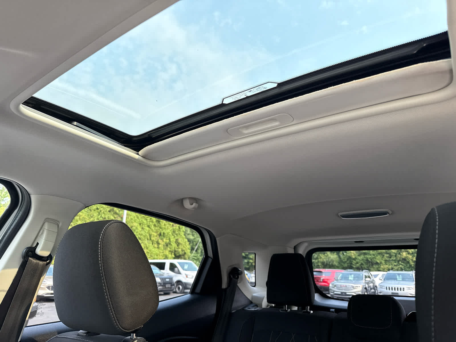 Used 2019 Ford EcoSport SE FWD image 24