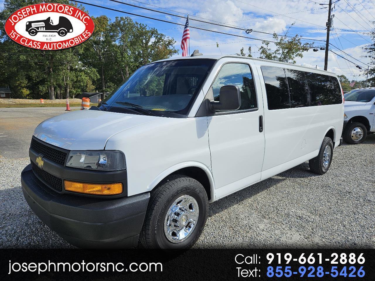 Used 2020 Chevrolet Express 3500 LS RWD image 1