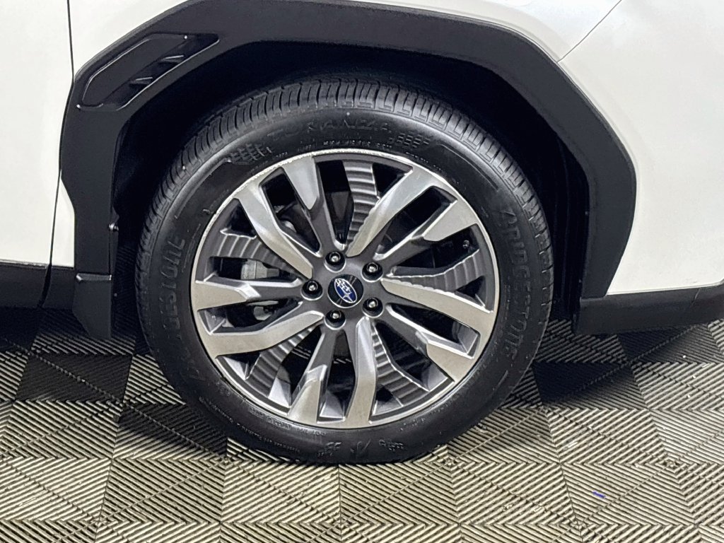 Certified 2025 Subaru Forester Touring AWD/4WD image 25