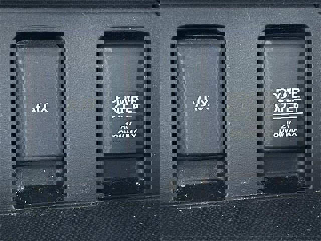 Used 2013 Honda Civic Hybrid Sedan image 19