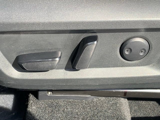 Used 2021 Nissan Rogue SV AWD/4WD image 12