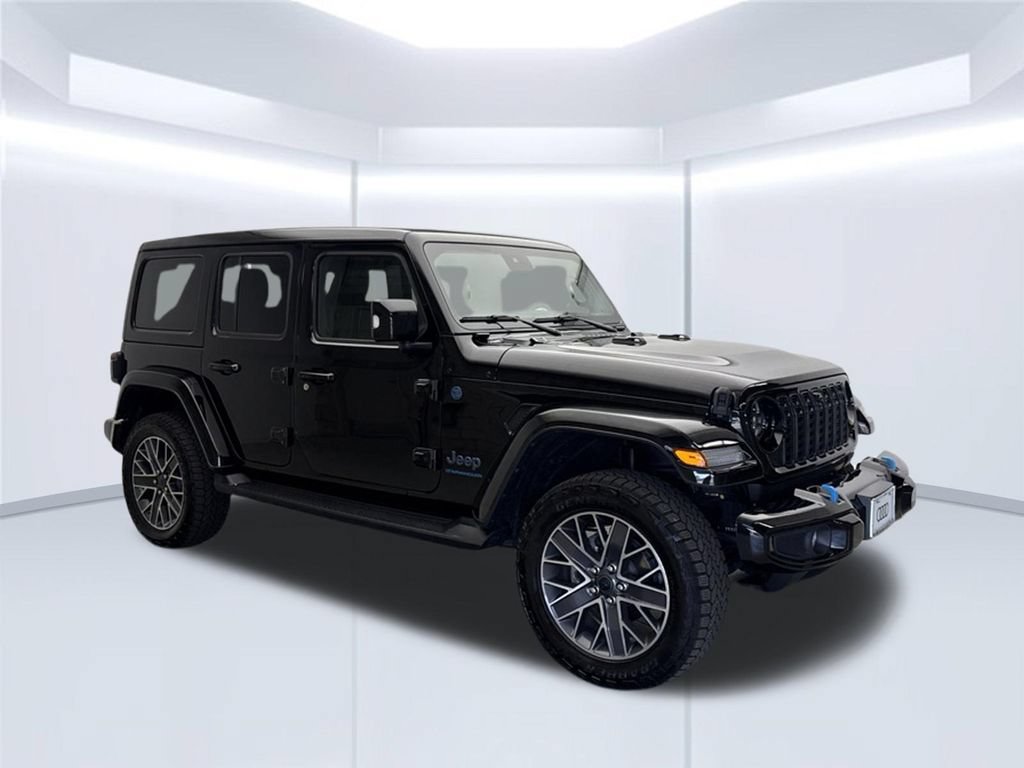 Used 2024 Jeep Wrangler High Altitude AWD/4WD image 10