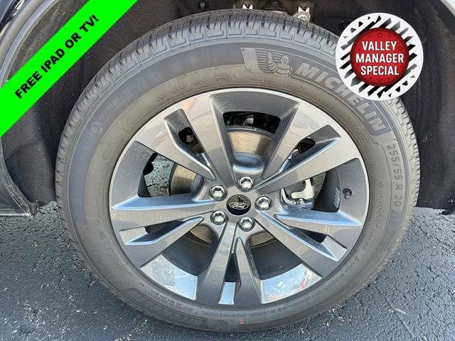 New 2025 Ford Explorer Active w/ Active Comfort Package image 15