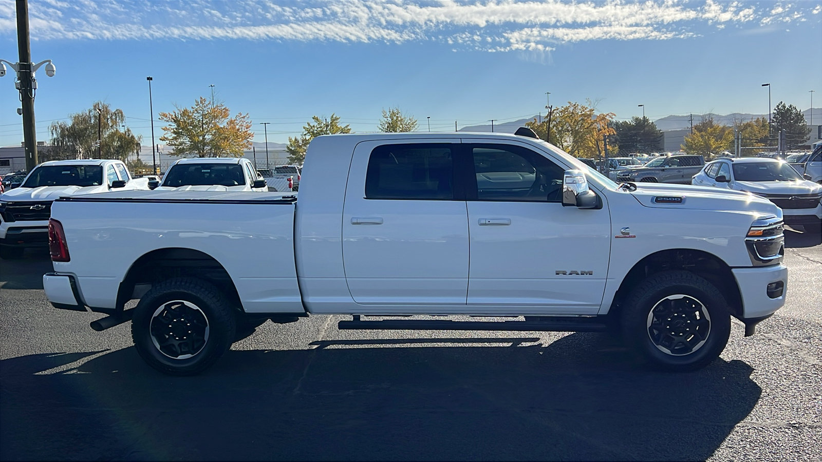 Used 2025 RAM 2500 Laramie AWD/4WD image 4
