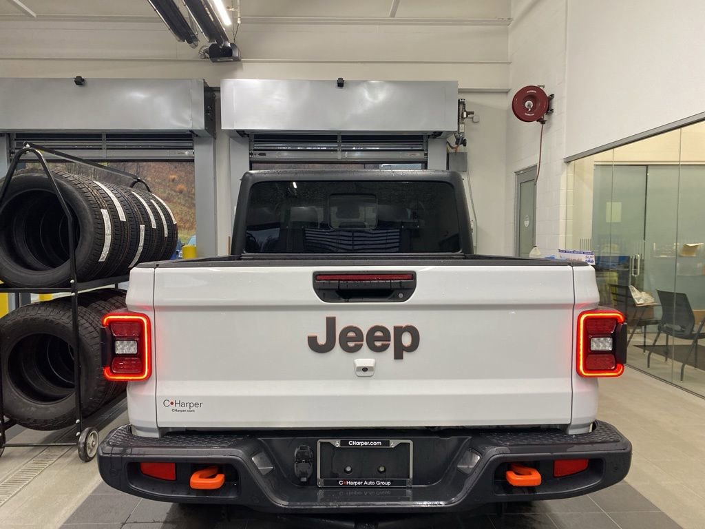 Certified 2021 Jeep Gladiator Mojave image 3