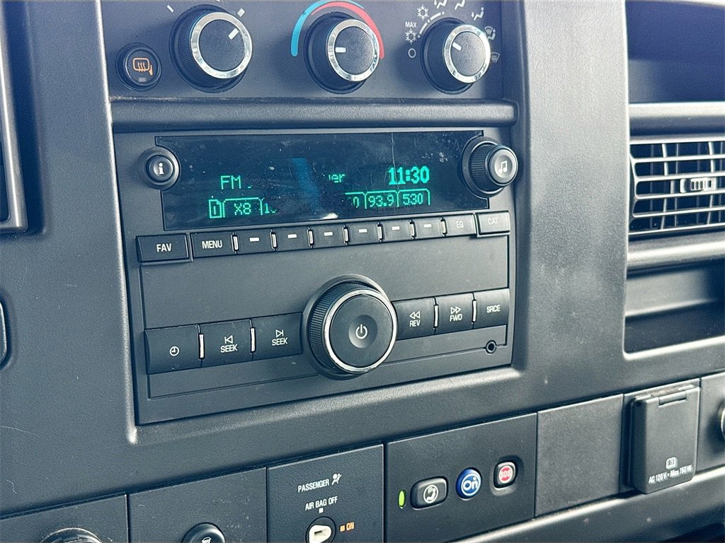 Used 2022 Chevrolet Express 2500 w/ Driver Convenience Package image 14