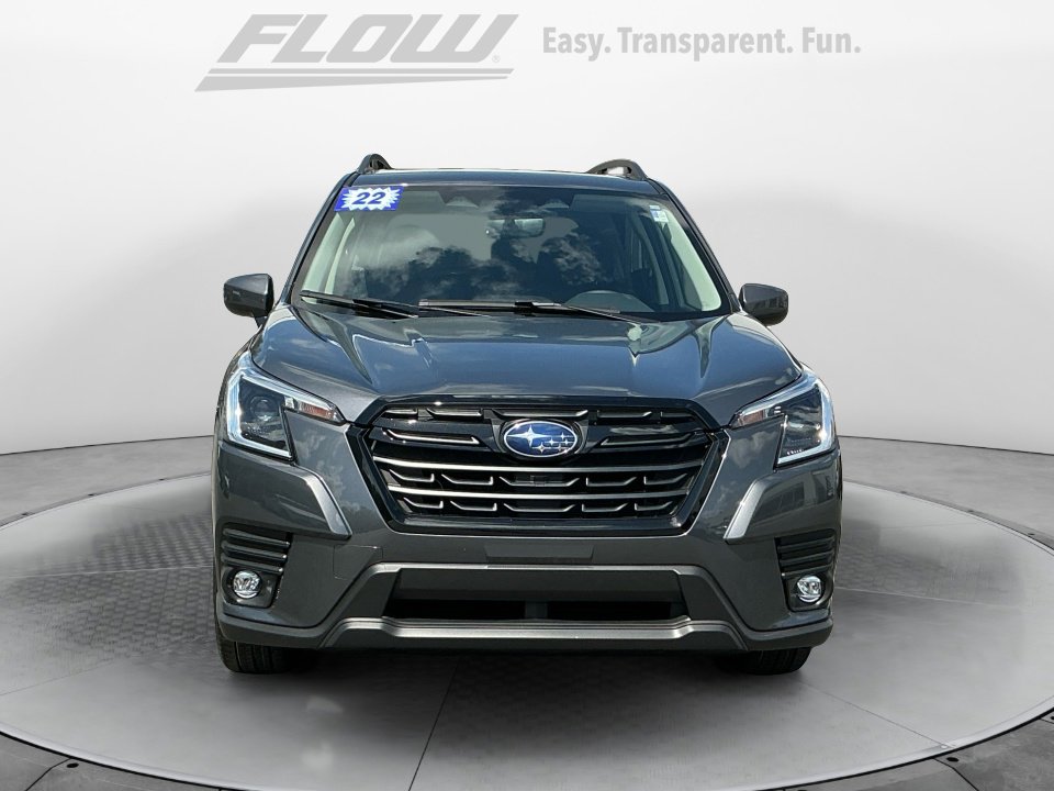 Used 2024 Subaru Forester Premium image 3
