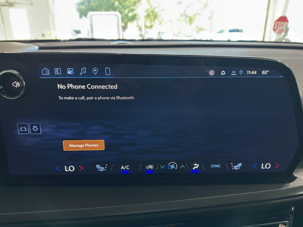 New 2026 Chevrolet Traverse LT w/ Midnight/Sport Edition image 20