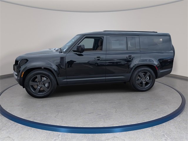 New 2025 Land Rover Defender 130 S image 2