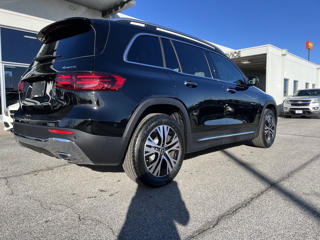 Used 2025 Mercedes-Benz GLB 250 4MATIC image 5