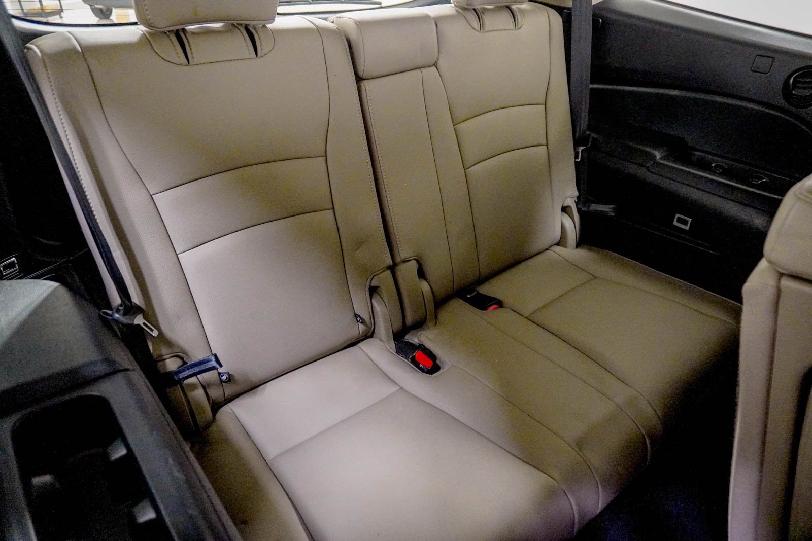 Used 2020 Honda Pilot Touring image 38