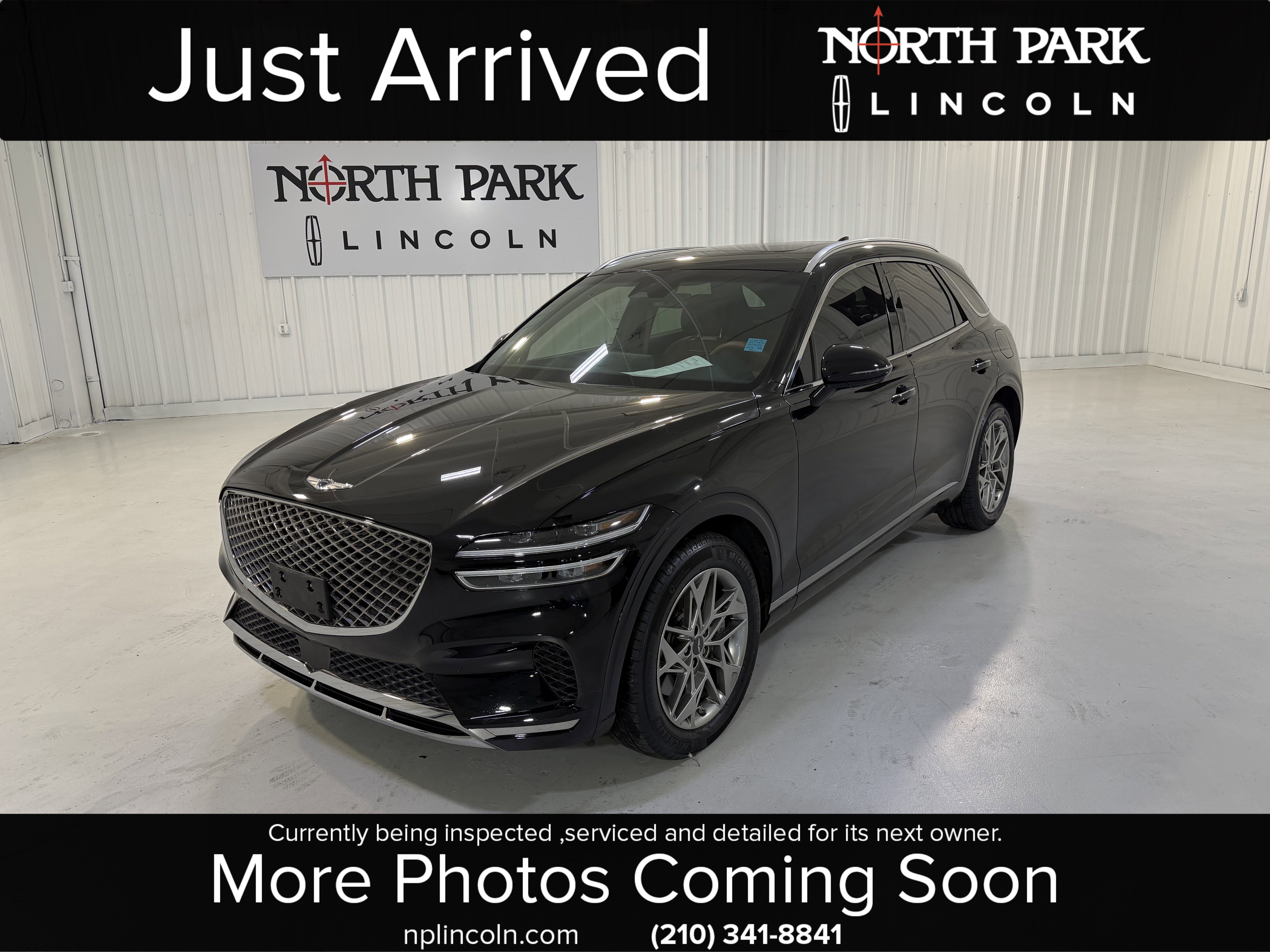 Used 2025 Genesis GV70 2.5T w/ Advanced Package AWD/4WD image 1