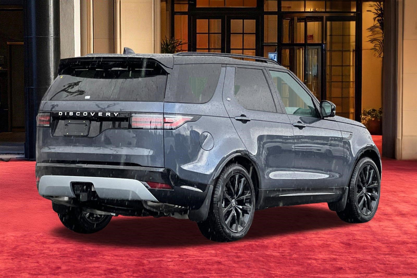 New 2026 Land Rover Discovery Limited Edition AWD/4WD image 9