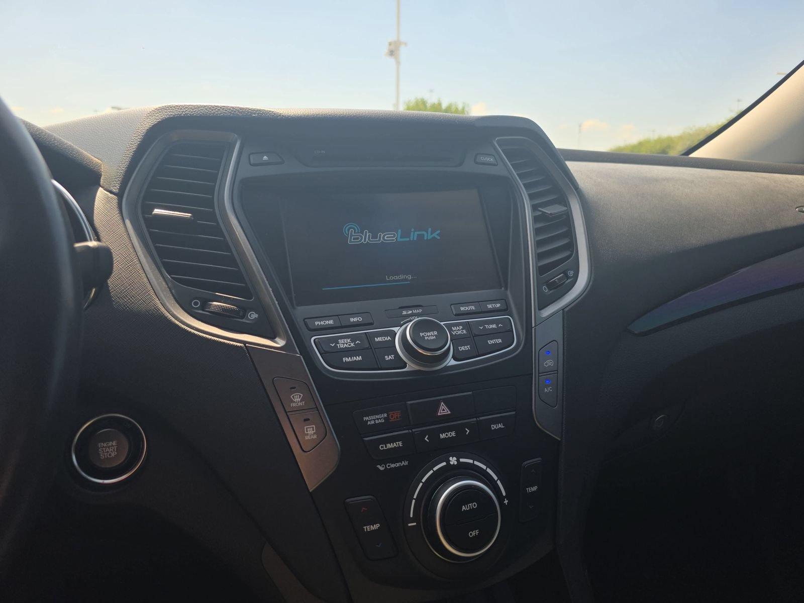 Used 2016 Hyundai Santa Fe Sport 2.0T w/ Option Group 05 FWD image 17