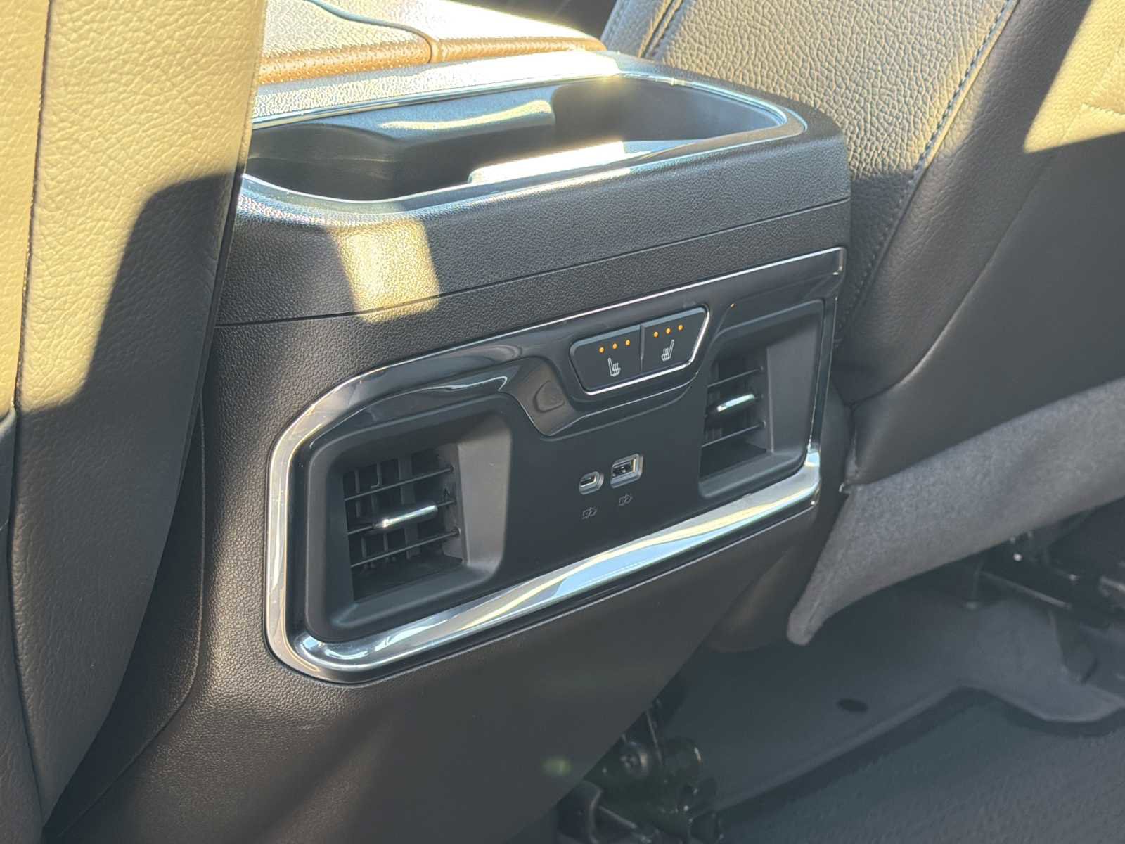 Used 2024 GMC Sierra 1500 Denali w/ Denali Reserve Package image 26