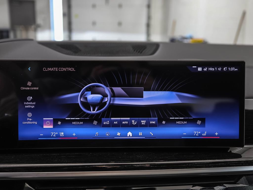 New 2026 BMW X5 xDrive40i w/ M Sport Package image 18