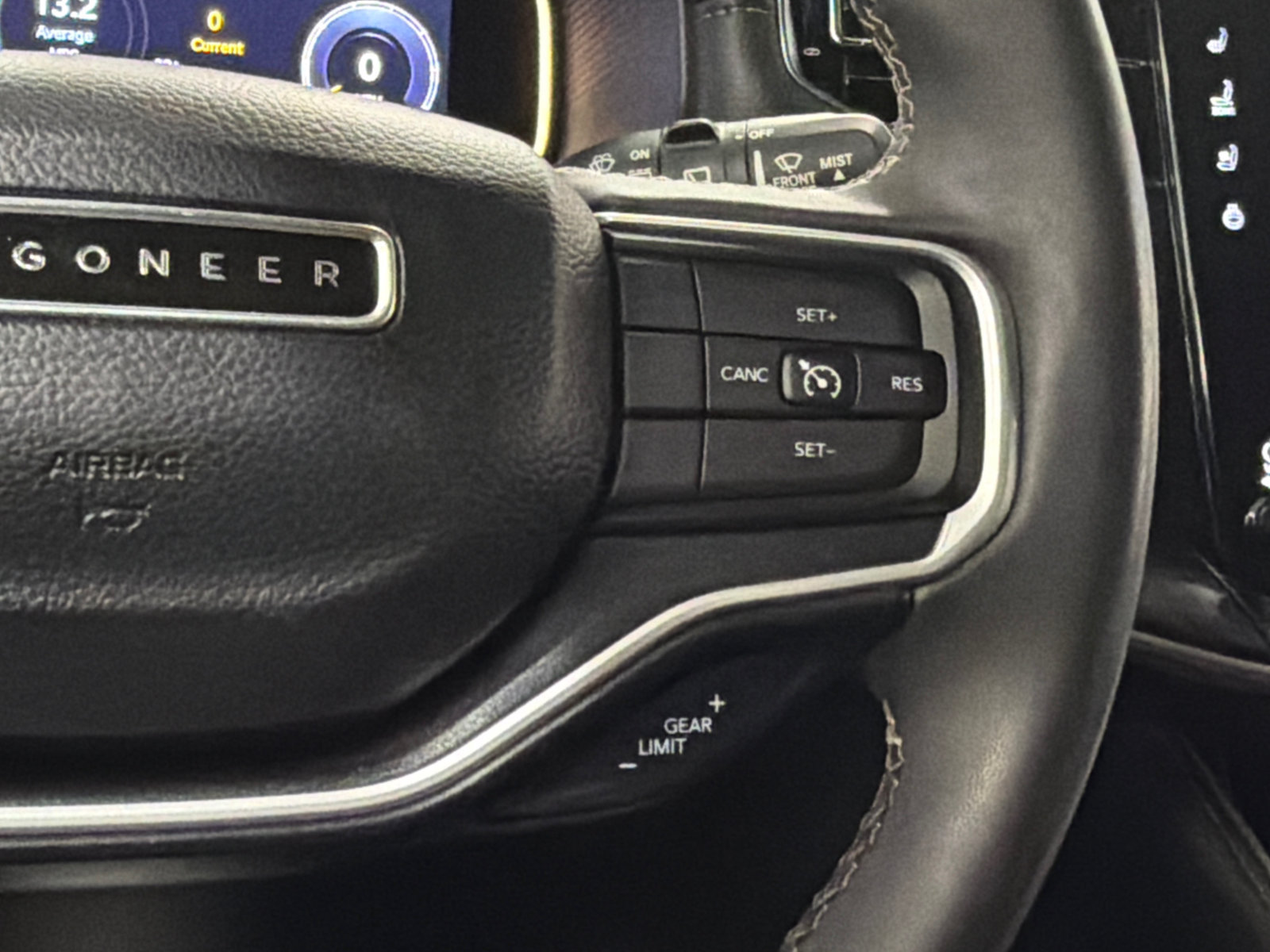 Used 2022 Jeep Wagoneer Series I RWD image 24