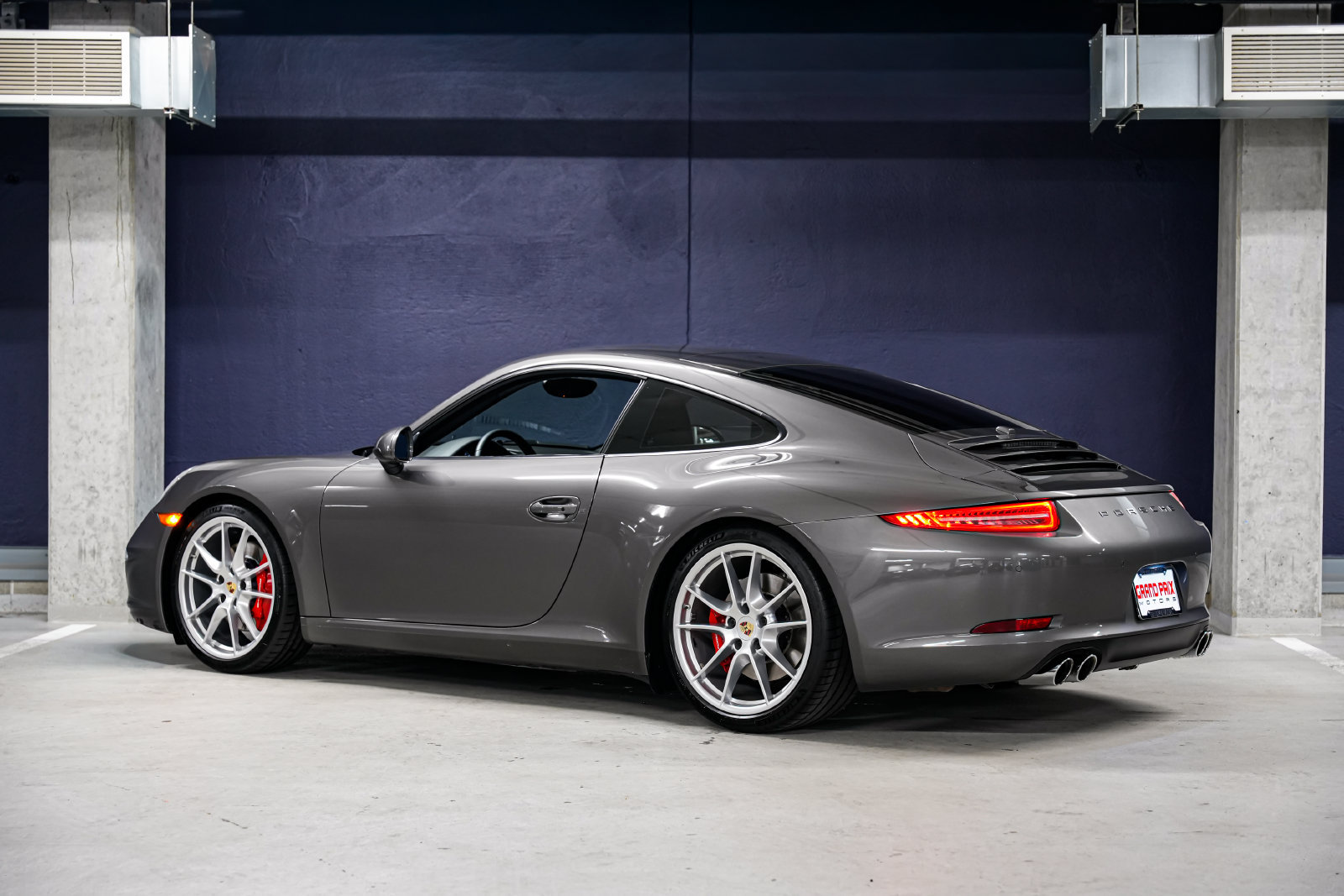 Used 2013 Porsche 911 Carrera S RWD image 8