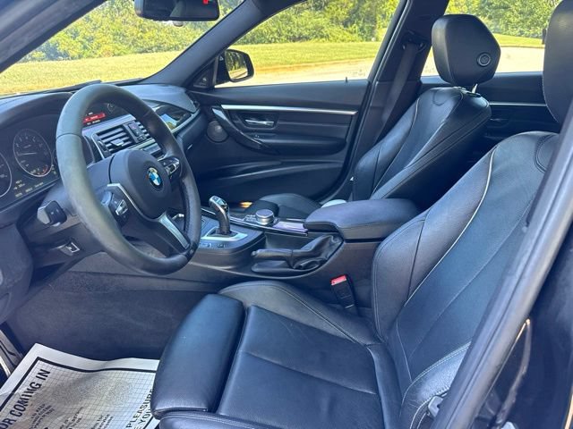 Used 2018 BMW 330i xDrive Sedan AWD/4WD image 16