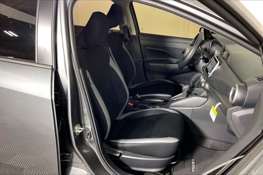 New 2025 Nissan Versa S w/ Trunk Package FWD image 39