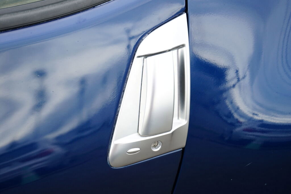 Used 2016 Nissan 370Z Coupe image 9