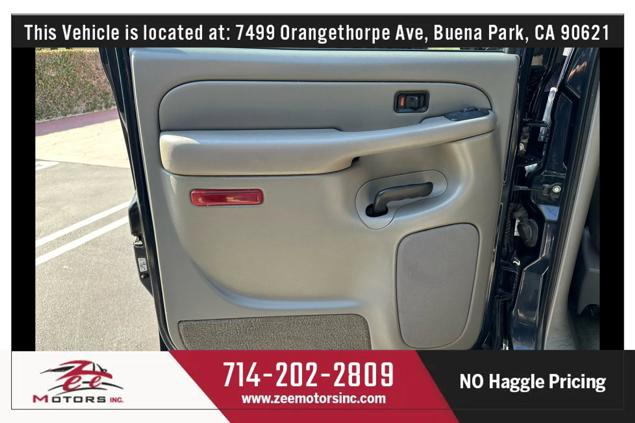 Used 2004 Chevrolet Suburban LT w/ Preferred Equipment Group image 46