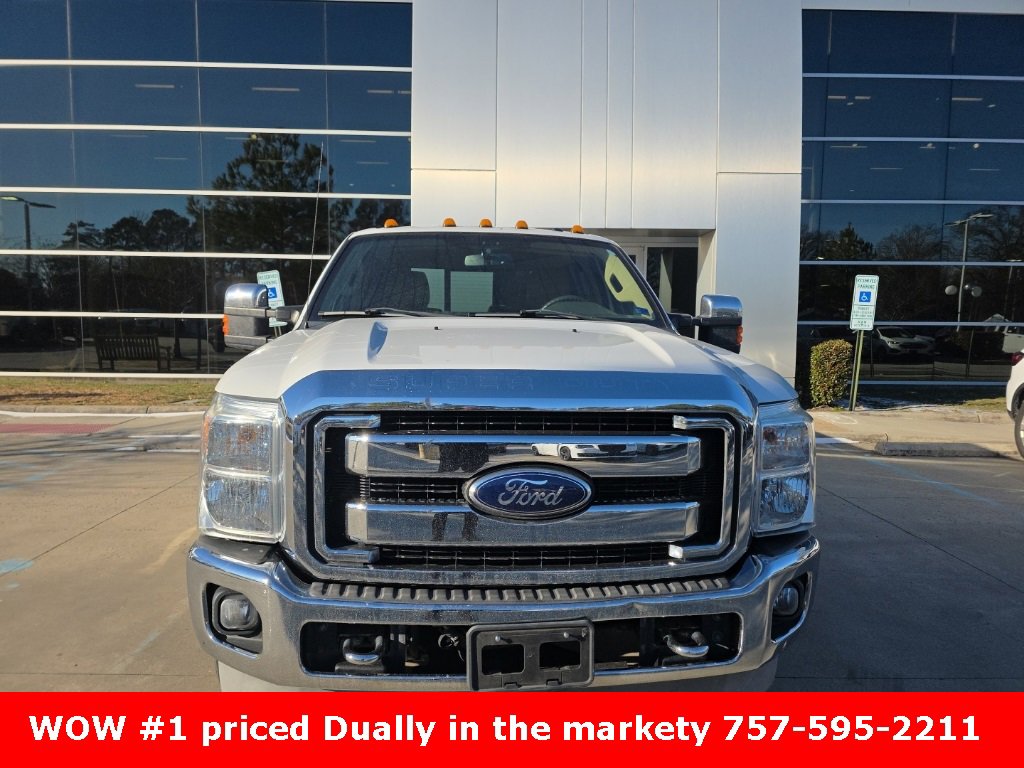 Used 2011 Ford F350 Lariat w/ Lariat Interior Pkg image 3