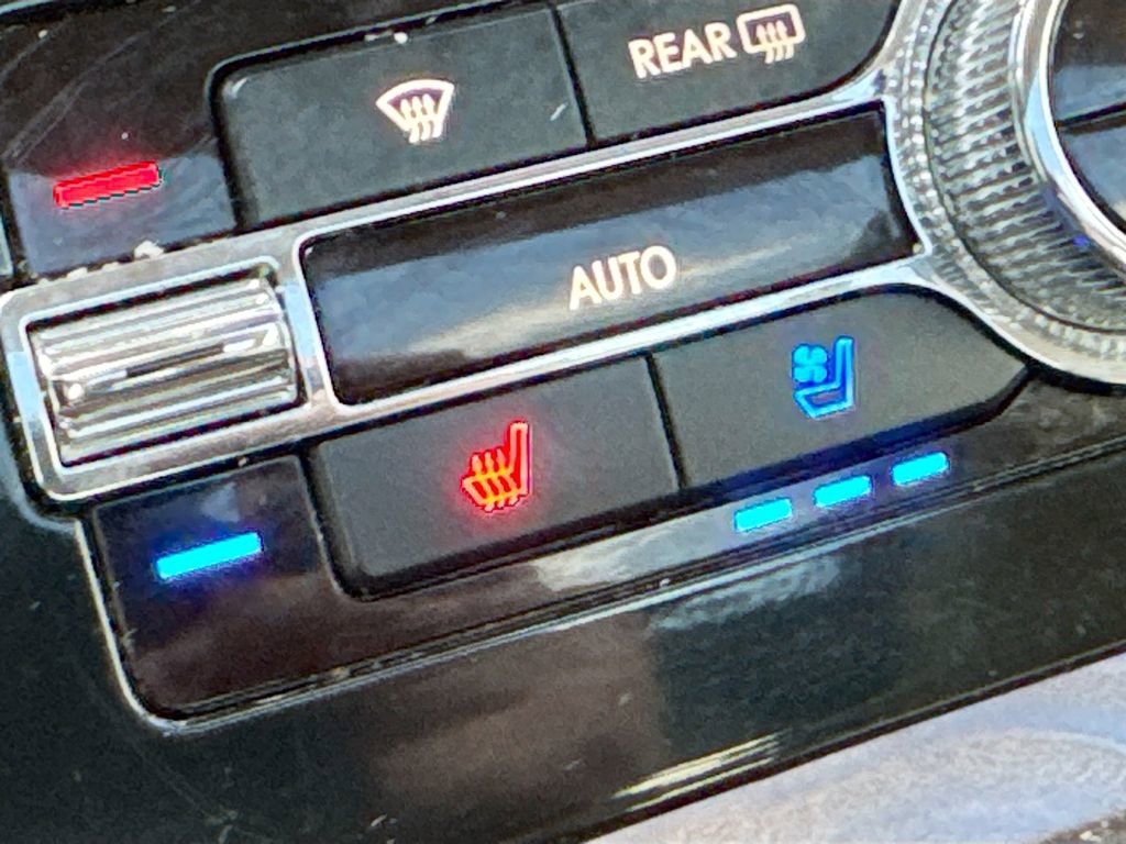 Used 2020 Lincoln Navigator L Reserve w/ Luxury Package image 20