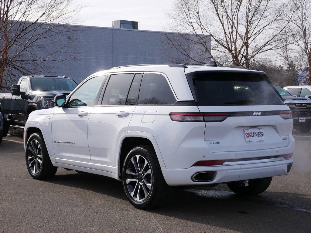 Used 2023 Jeep Grand Cherokee Overland image 5