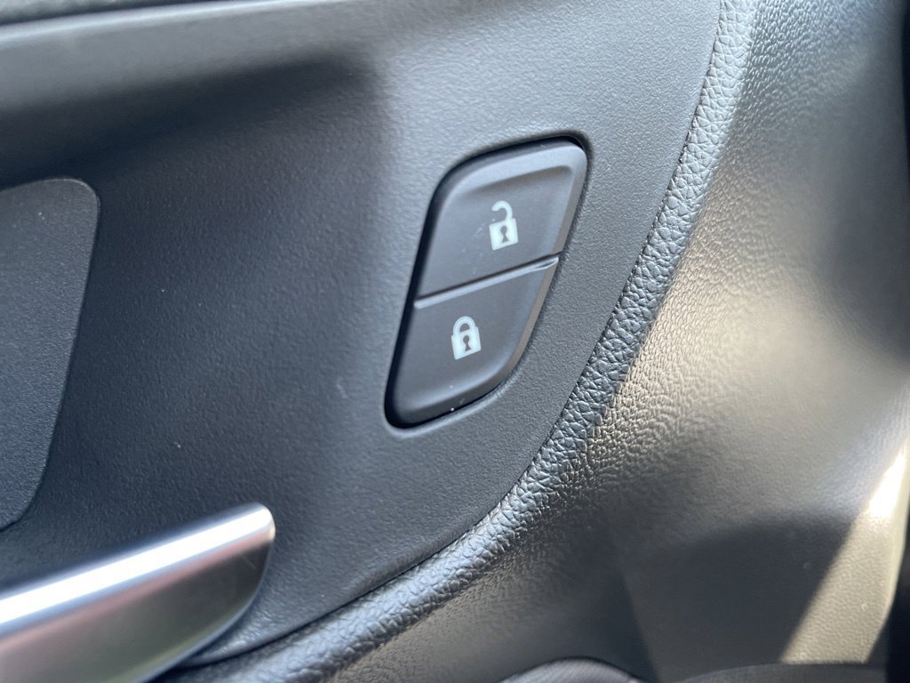 New 2026 Buick Envista Sport Touring w/ Convenience I Package FWD image 14