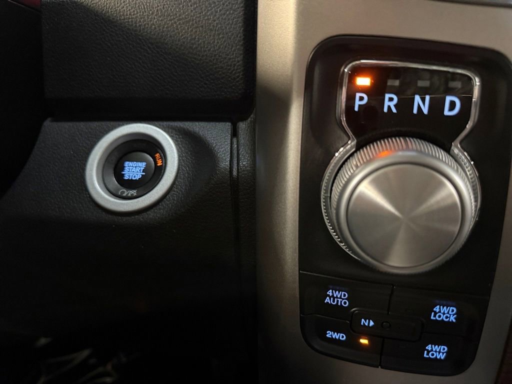 Used 2017 RAM 1500 Laramie image 36