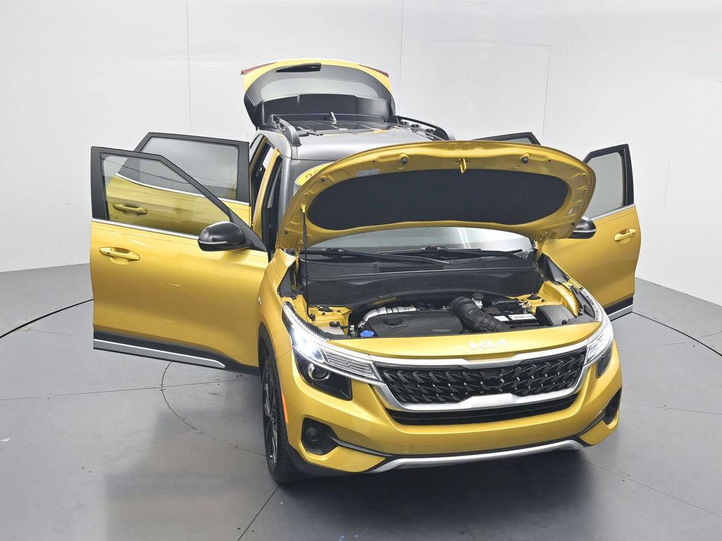 Certified 2023 Kia Seltos Nightfall Edition AWD/4WD image 53