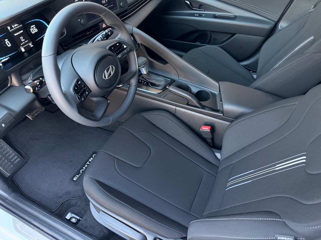 New 2026 Hyundai Elantra Sport FWD image 13