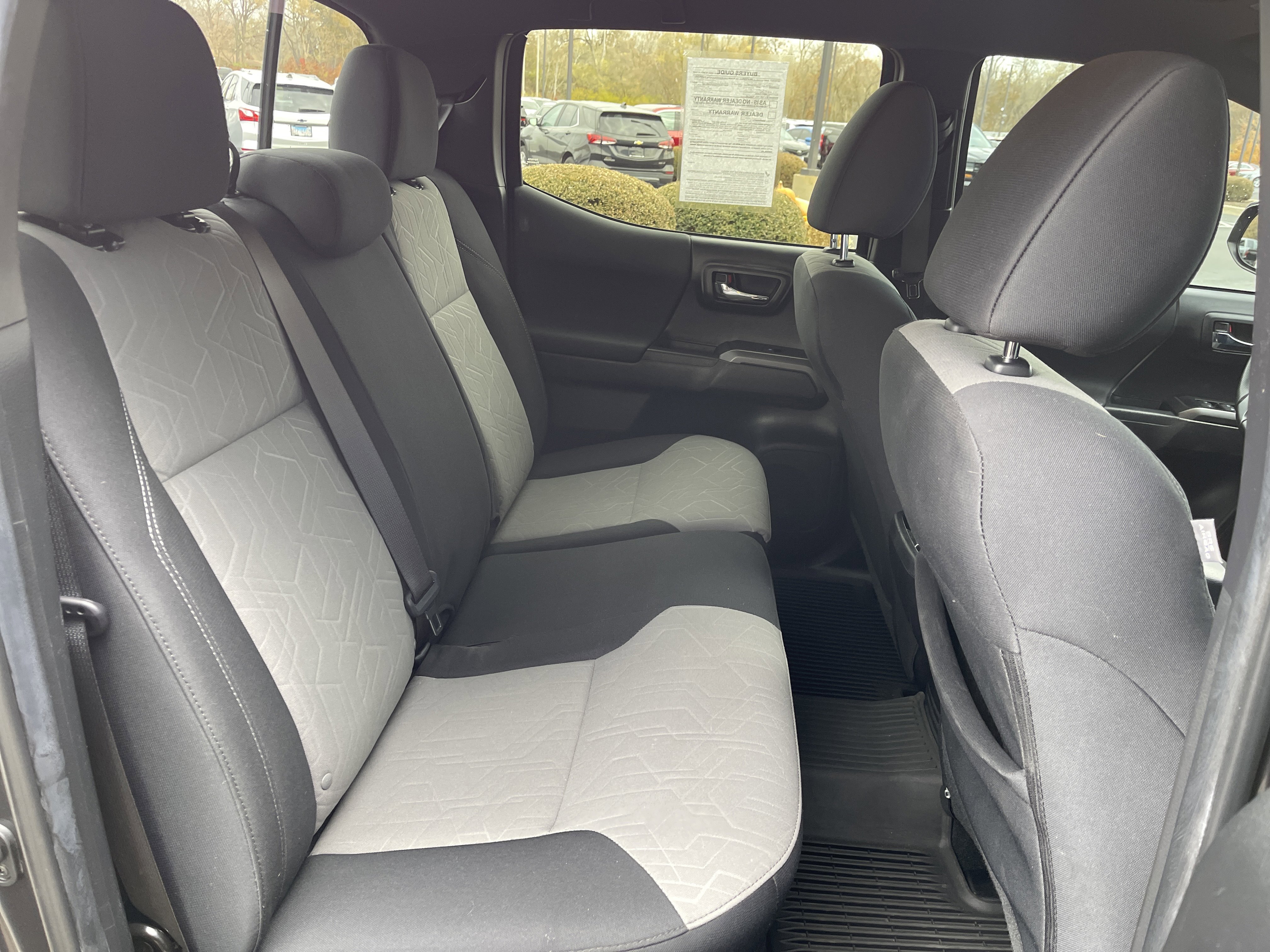 Used 2023 Toyota Tacoma TRD Off-Road image 38